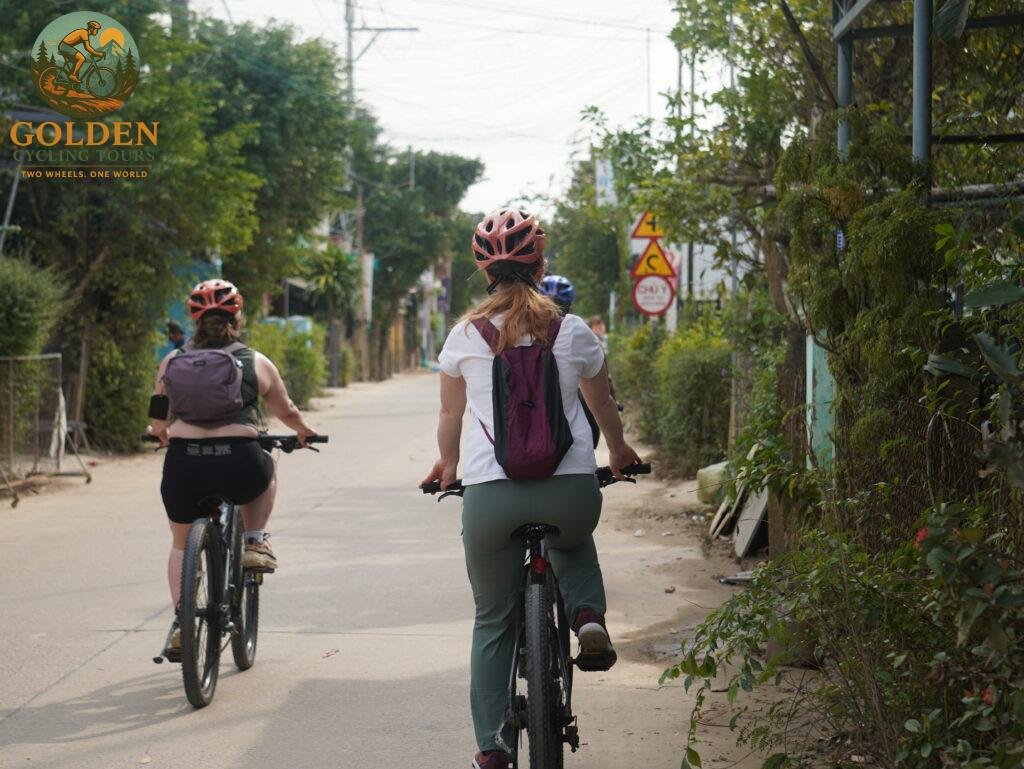 3-Day Da Nang Cycling Tour: Hoi An, My Son & Son Tra Peninsula